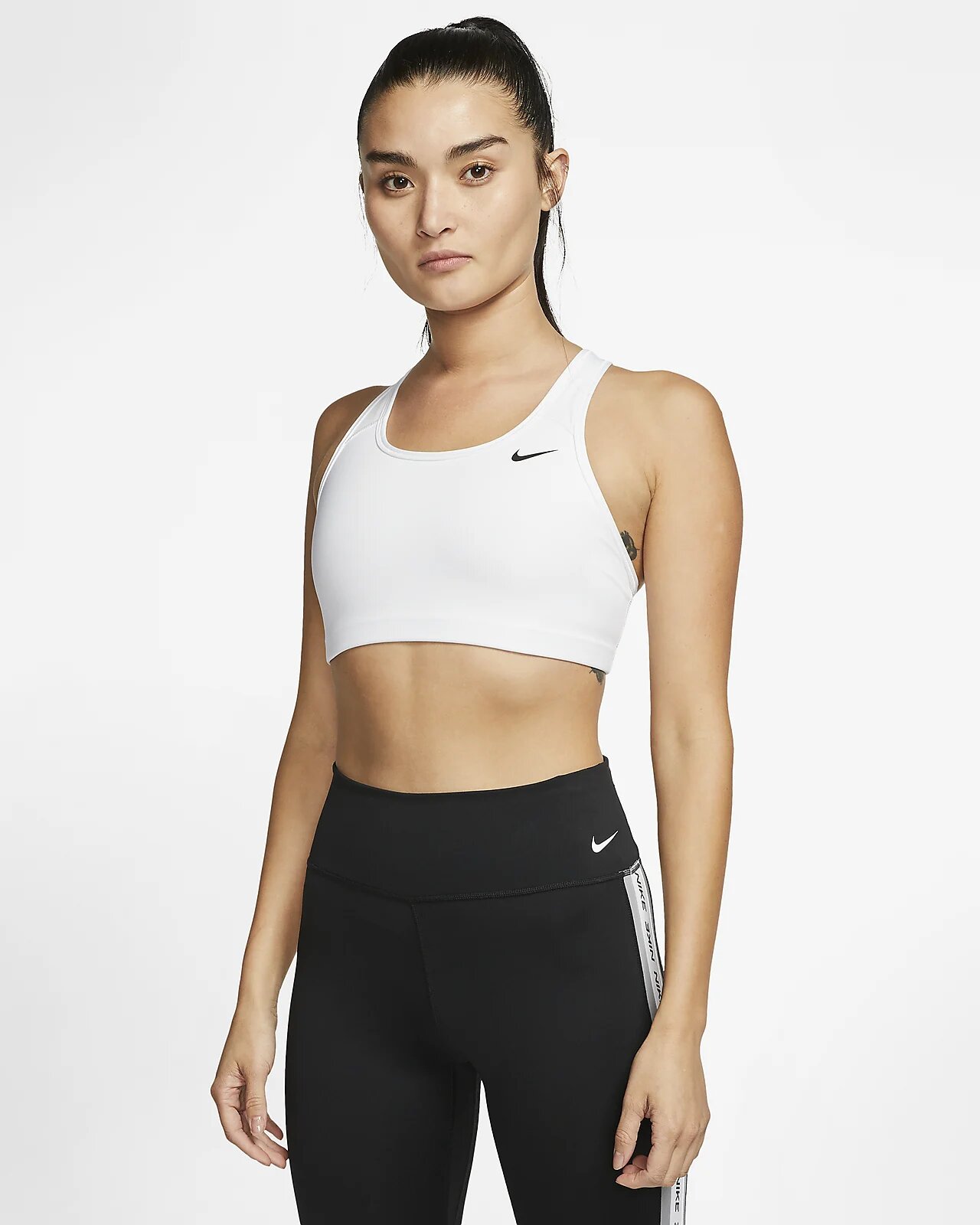 Top deporte Nike blanco