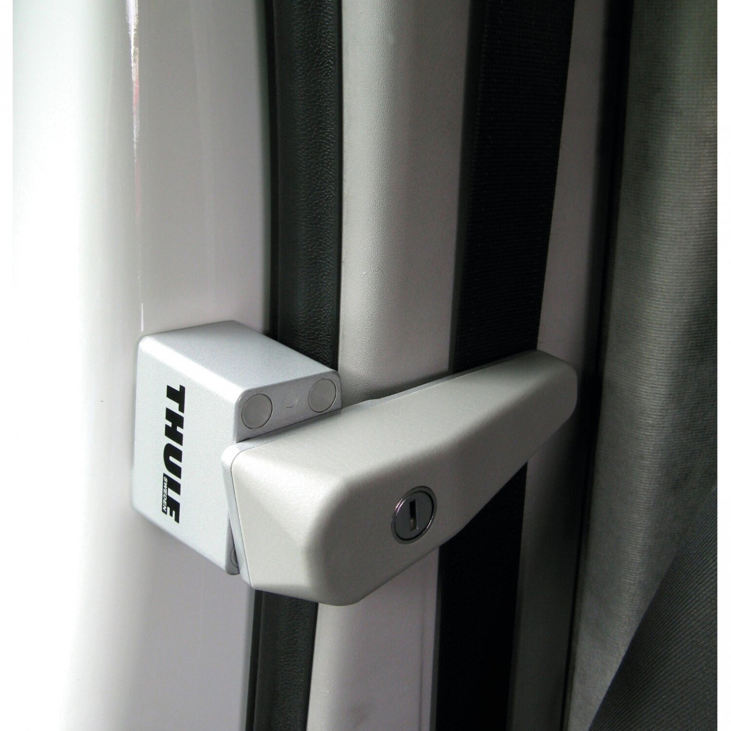 Pany de seguretat Cab lock per a Models: Boxer/Jumper/Ducat/Transit THULE 2  - miniatura
