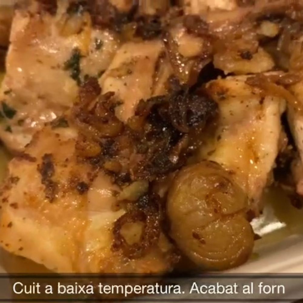 Conejo de Viladordis cocido a baja temperatura con castañas de Viladrau y cebolla 1  - miniatura