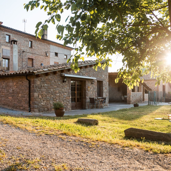 De 2 a 4 pax. Agroturisme. Un cap de setmana completament rural. 1 